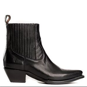 Frye Sacha Chelsea Cowboy Boots